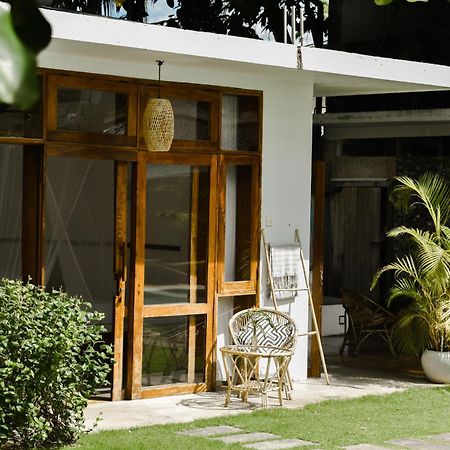 The Nuga House Hotel Ahangama Buitenkant foto
