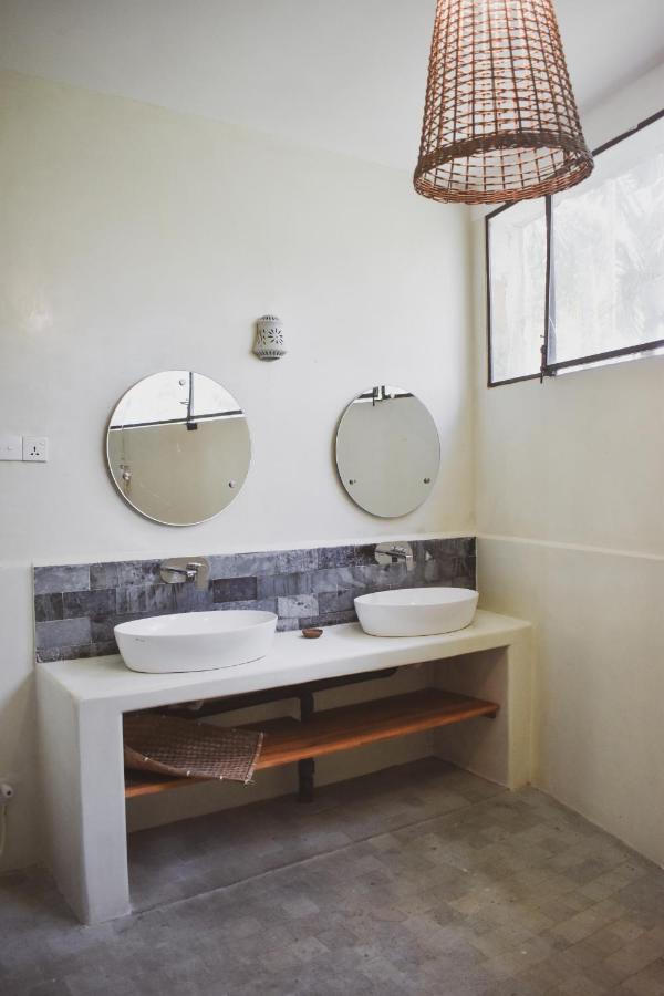 The Nuga House Hotel Ahangama Buitenkant foto